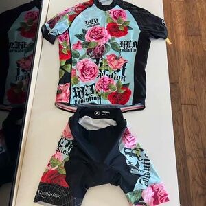 Herevolution made by Zoca cycling kit beautiful flowers size Large